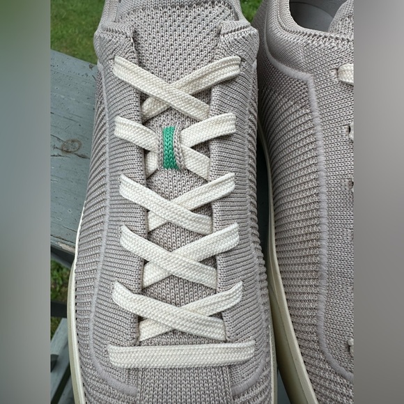ROTHY’S Women’s 10 Light Gray Lace Up Sneaker Tennis Shoe Washable EXCELLENT! - Picture 5 of 13